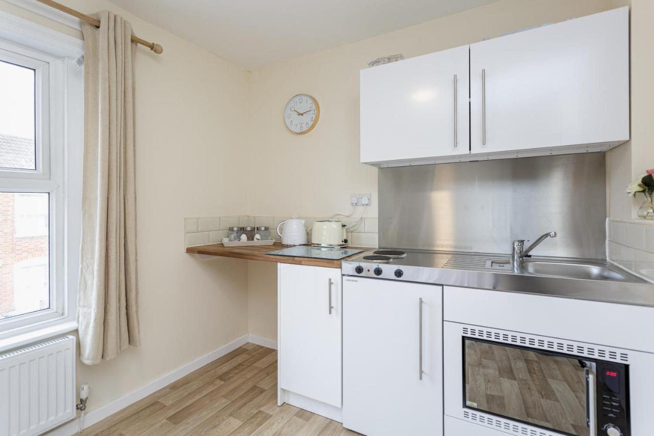 Blackberry - Stylish Self-Contained Flats In Soton City Centre Σαουθάμπτον Εξωτερικό φωτογραφία